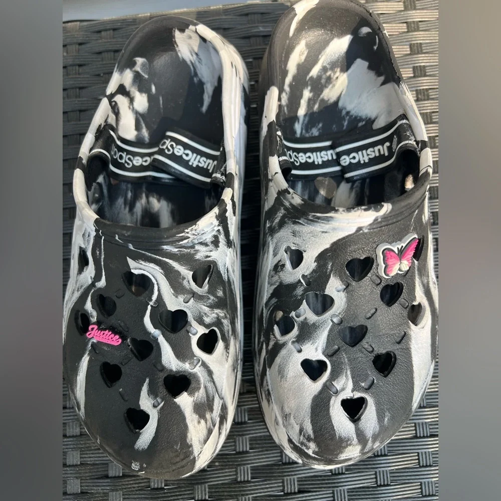 Justice Black & White Marbled Heart Vent Clogs with Pink Logo